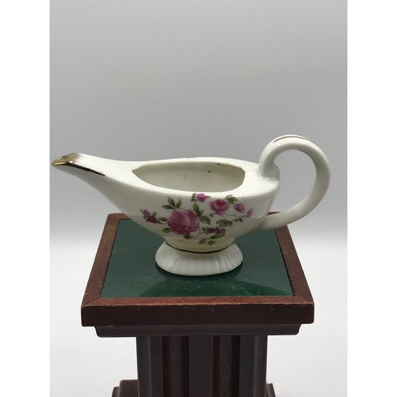 Vintage made in Japan small porcelain gravy/sauce boat. - Picture 1 of 13